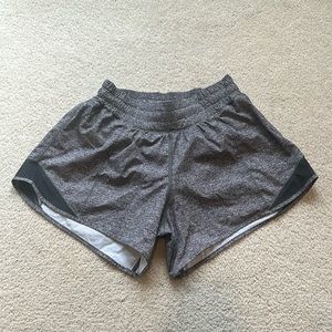 Lululemon Hotty Hot shorts size 4